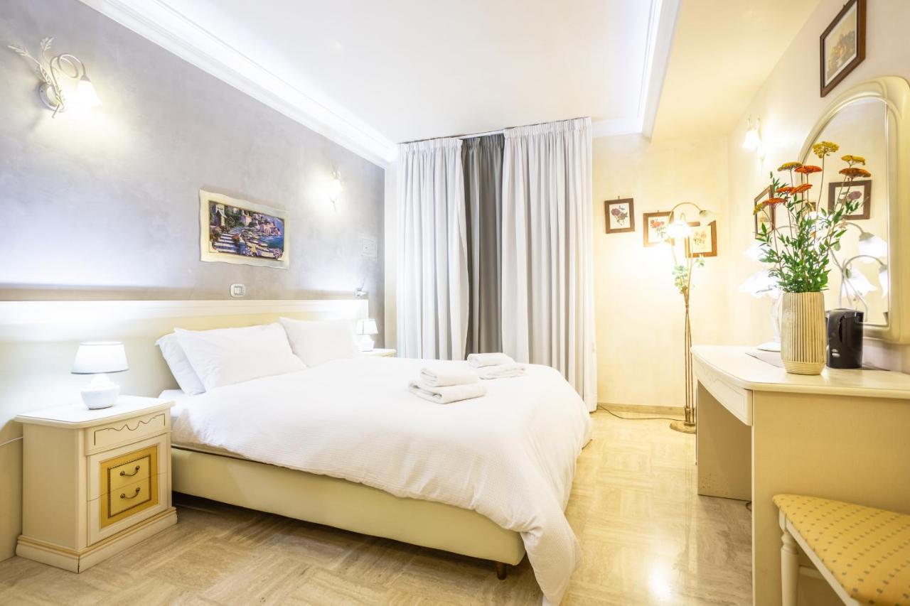 Luxury Inn Opera Roma Eksteriør bilde