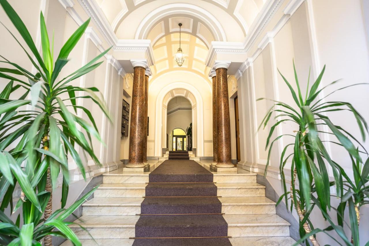 Luxury Inn Opera Roma Eksteriør bilde